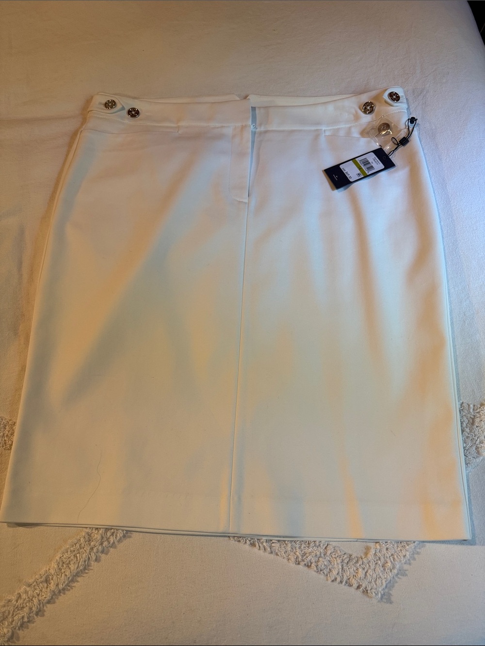 White Tommy Hilfiger skirt brand new size 14